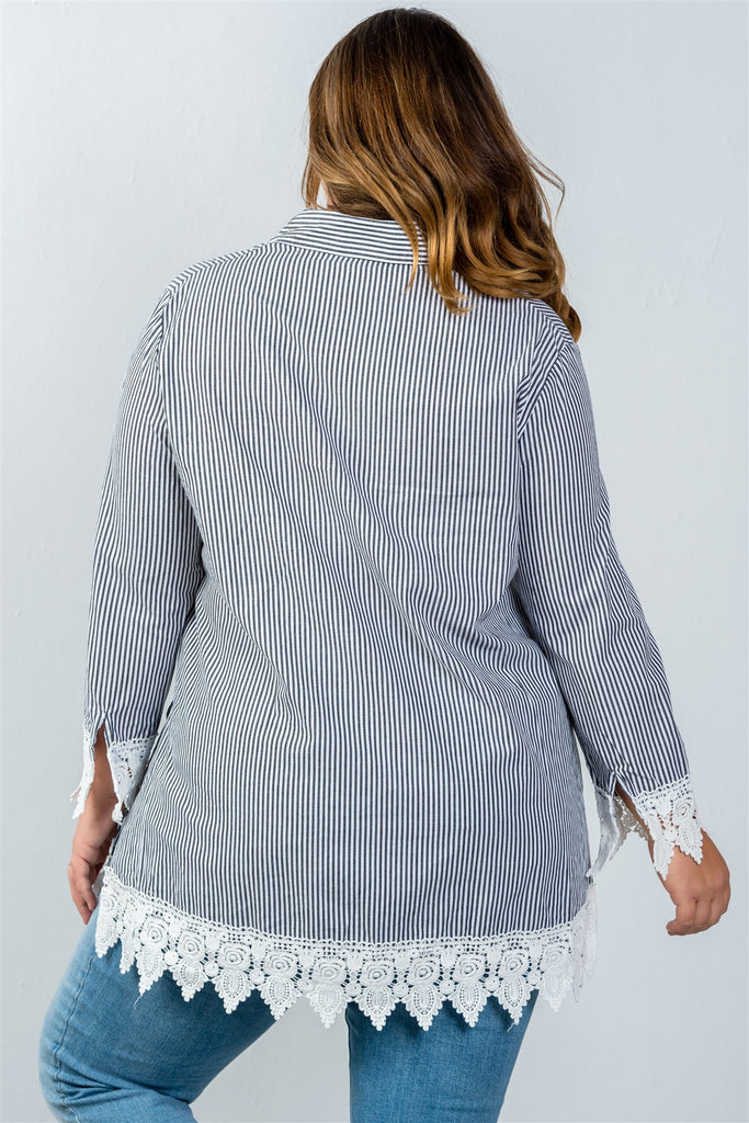 ALBINA Contrast crochet trim vertical striped top