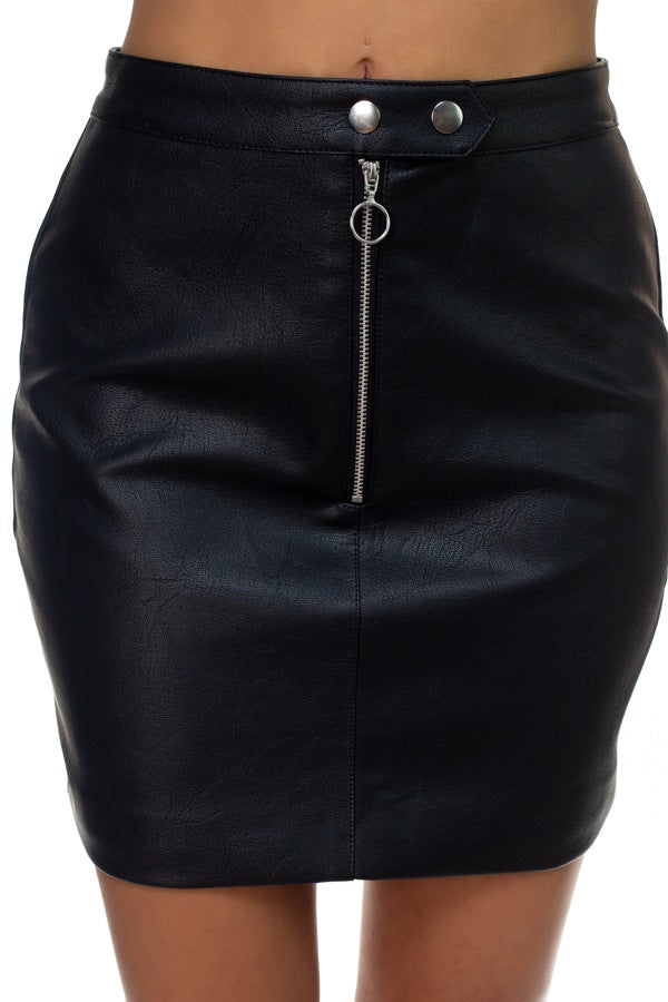 ALMA Faux leather skirt
