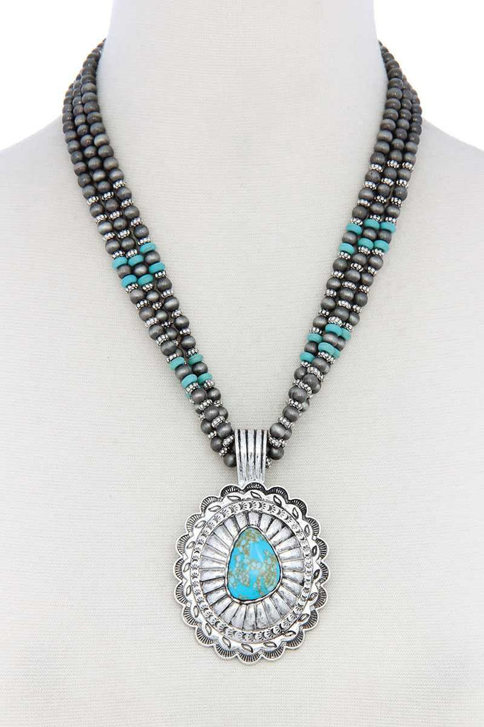 Western Concho Pendant Beaded Necklace