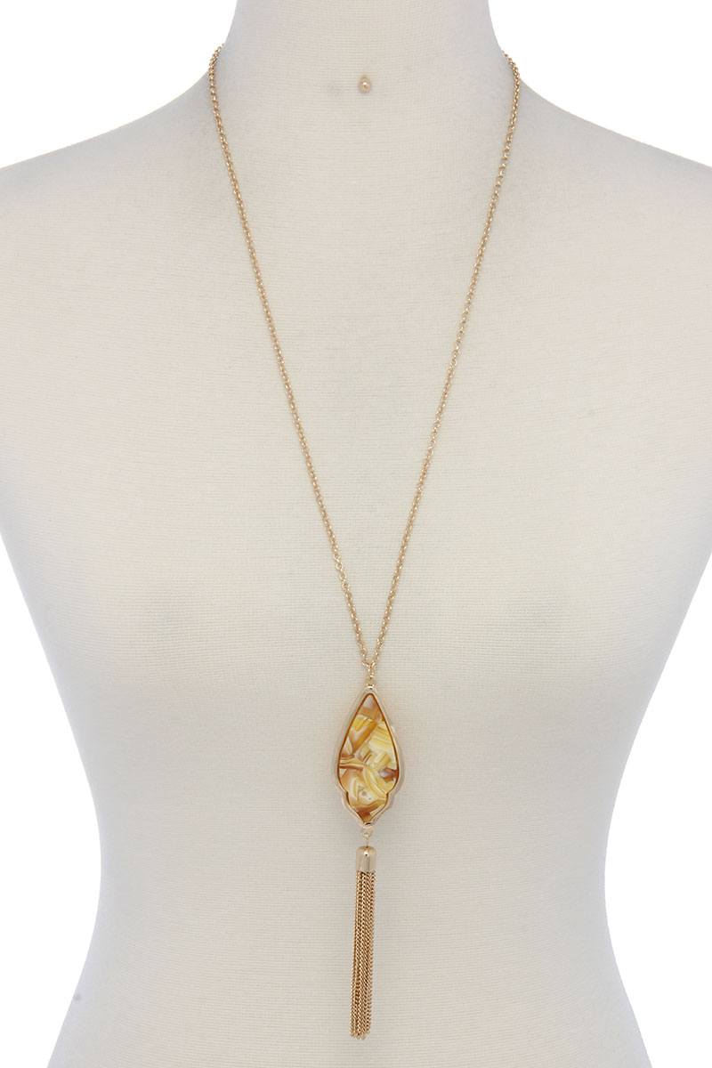 Acetate Moroccan Shape Chain Tassel Pendant Necklace
