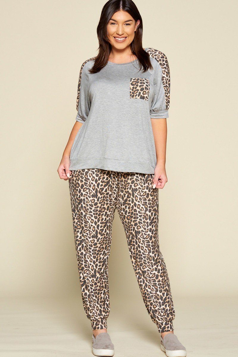 Plus Size Cute Animal Print Pocket French Terry Casual Top