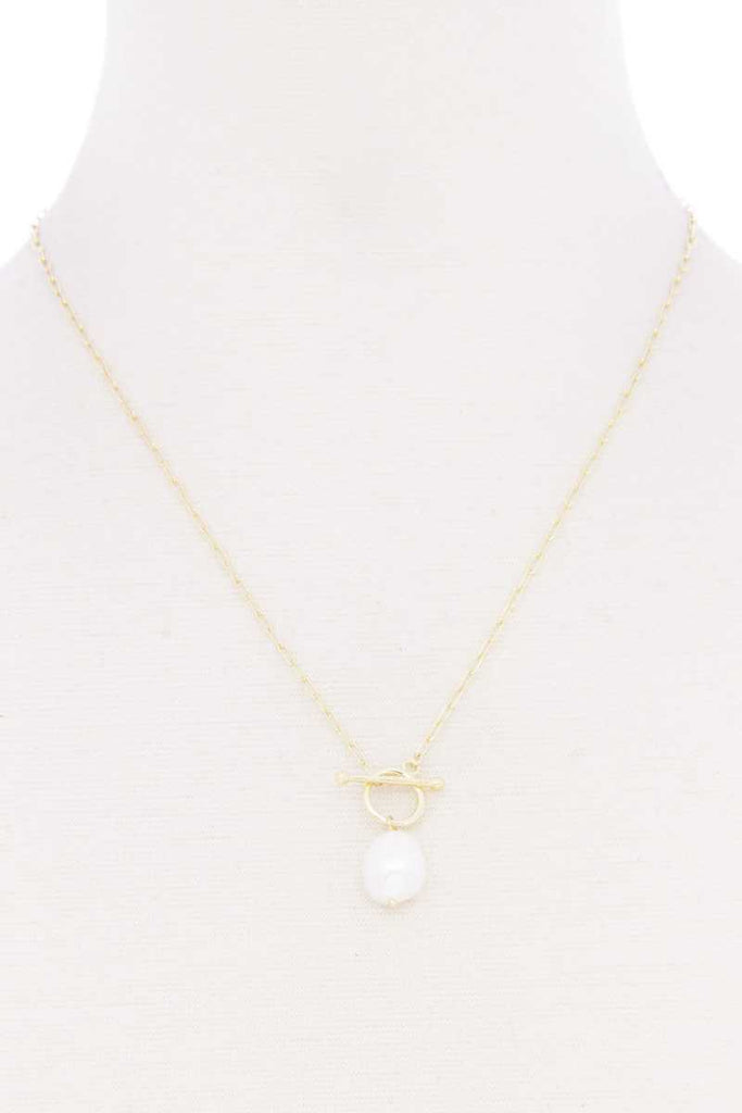 Pearl Toggle Clasp Necklace